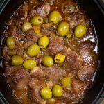 Chou mijoté avec pommes de terre et bacon